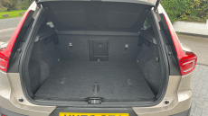 Volvo XC40 2.0 B4P Ultimate Dark 5dr Auto Petrol Estate